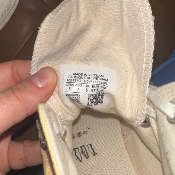 Converse Chuck 70 Yellow High Top Shoe - Picture 4 of 4